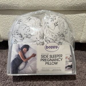 Boppy Side Sleeper Pregnancy Pillow - White and Gray